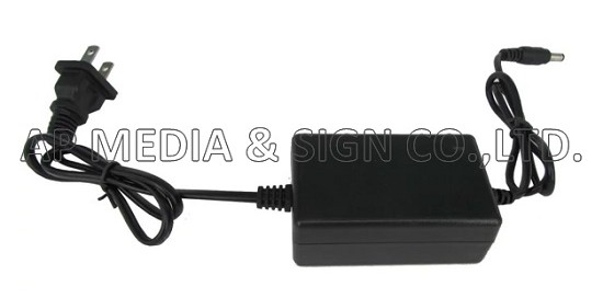 PS3-5-0024 // Adapter 12V-2A (24W)